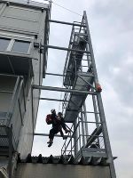 Zu zweit abseilen © BF Graz Zu zweit abseilen