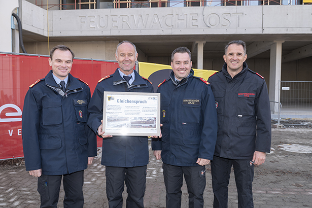 Seitens der Berufsfeuerwehr Graz freut man sich über dieses Gebäude ganz besonders: Nach 135 Jahren eine Neubau am Standort Dietrichsteinplatz. © Stadt Graz/Fischer Seitens der Berufsfeuerwehr Graz freut man sich über dieses Gebäude ganz besonders: Nach 135 Jahren eine Neubau am Standort Dietrichsteinplatz.